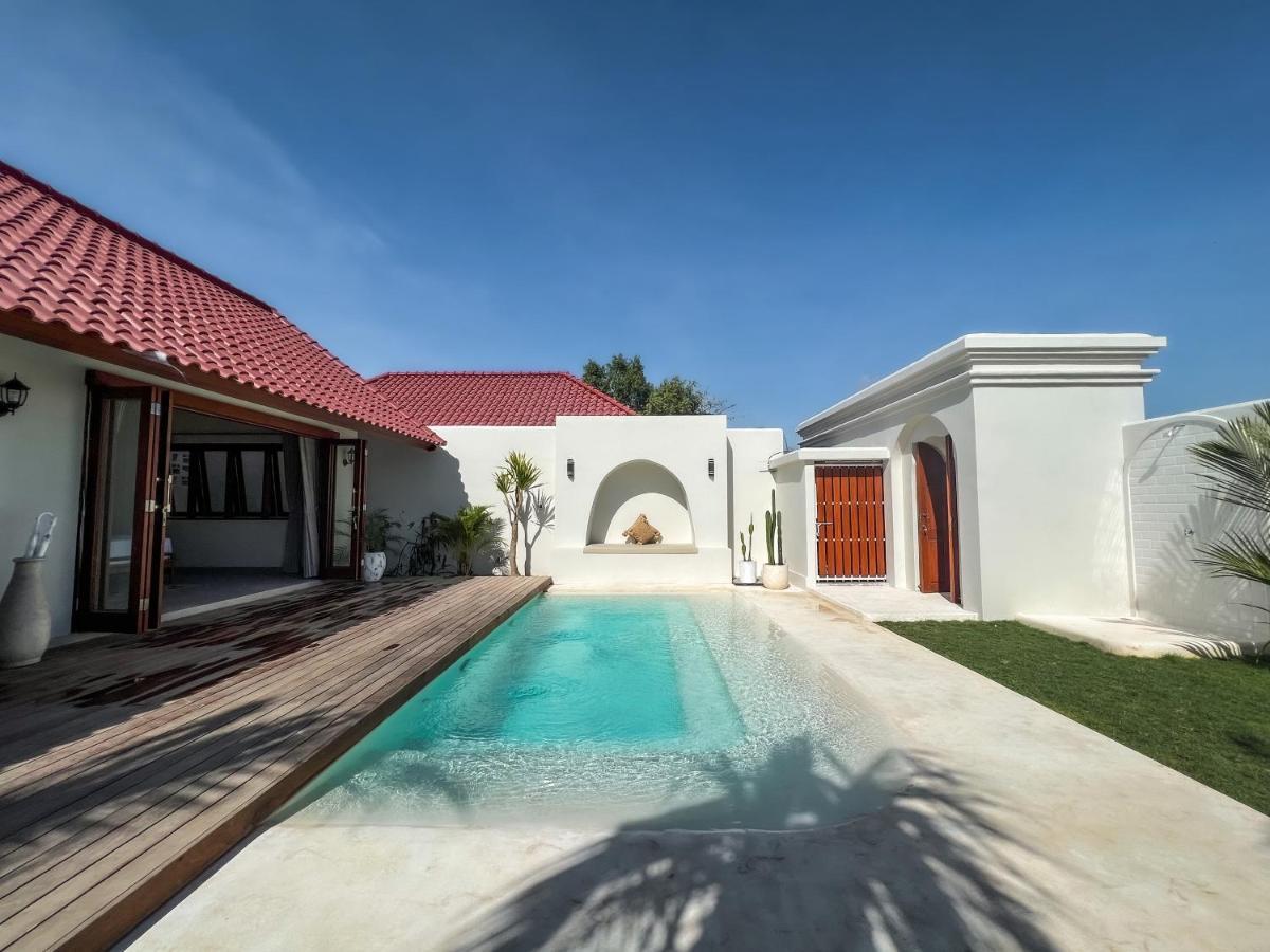 Moana Villa & Suites Bingin Uluwatu  Exterior photo
